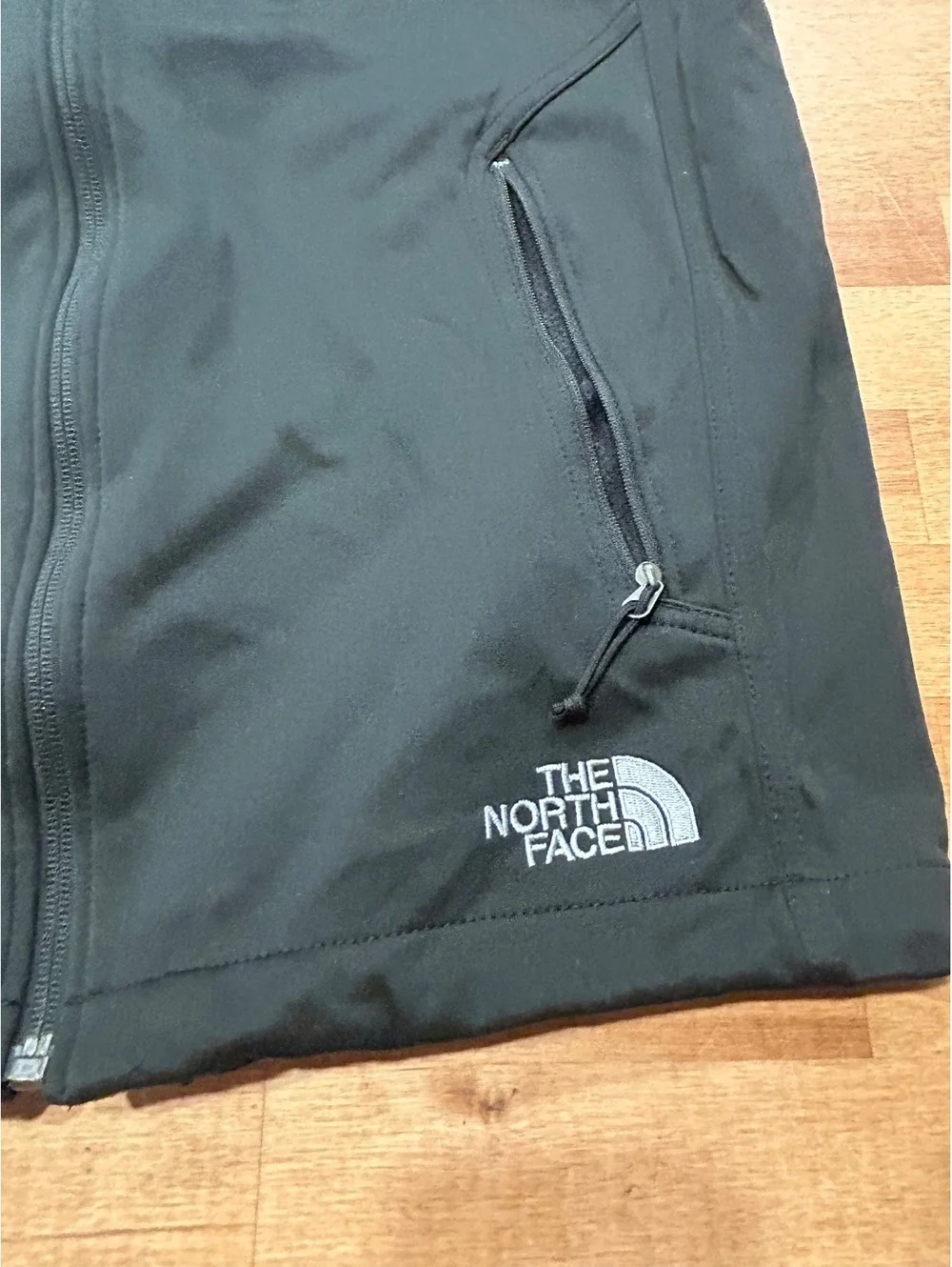 The North Face x Jaguar Land Rover black zip vest unisex petite small
